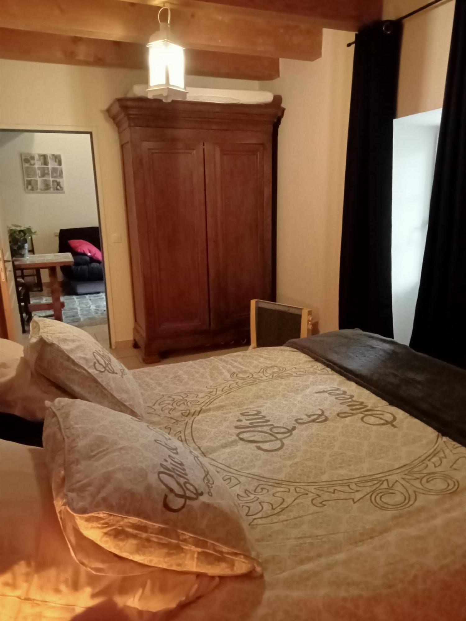 Bed and Breakfast La Dame Blanche Saint-Maurice-d'Ibie Экстерьер фото